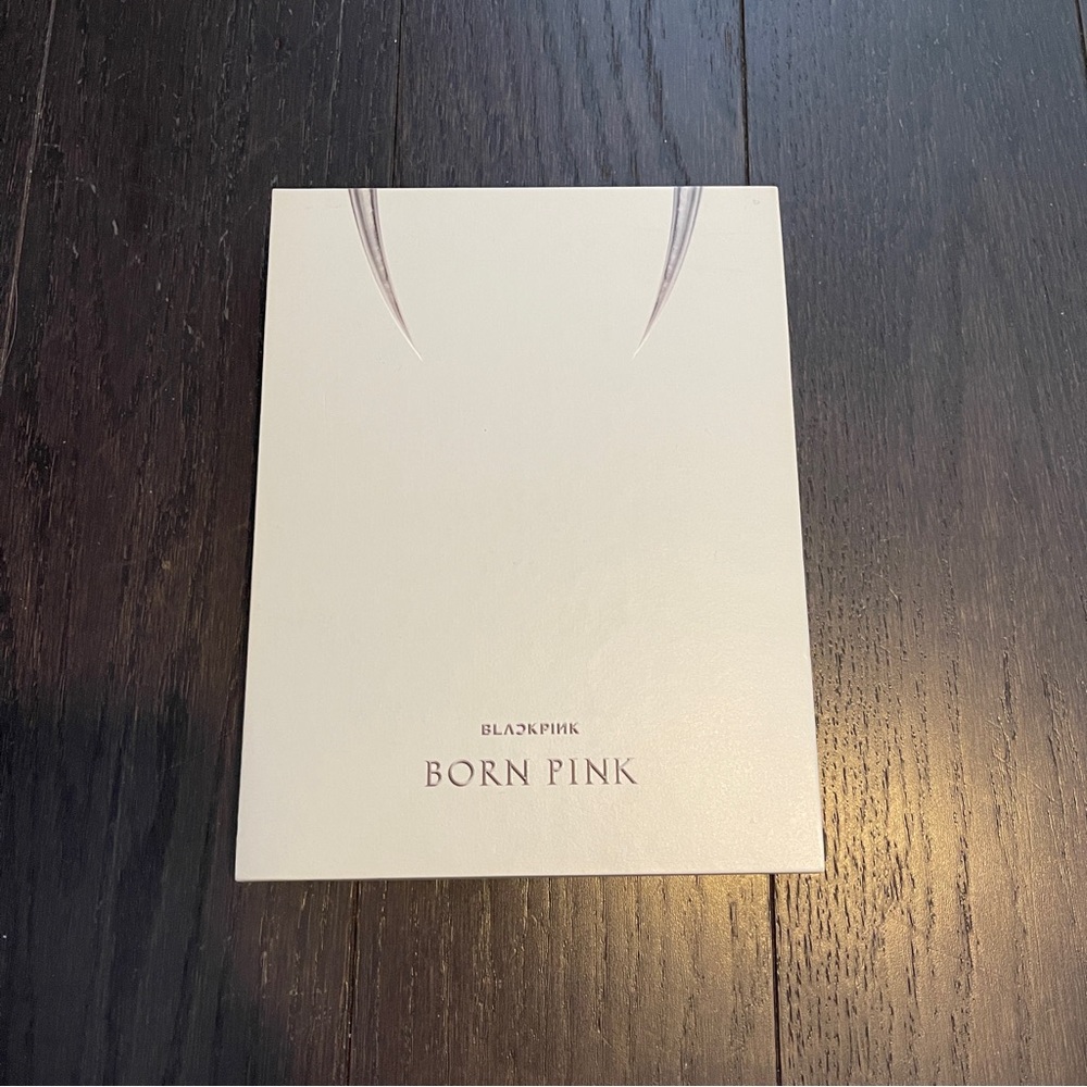 Blackpink born pink 2nd album with cards